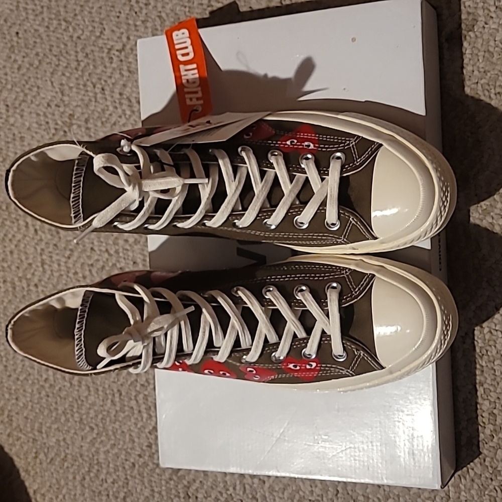 NEW Converse high top.UNISEX